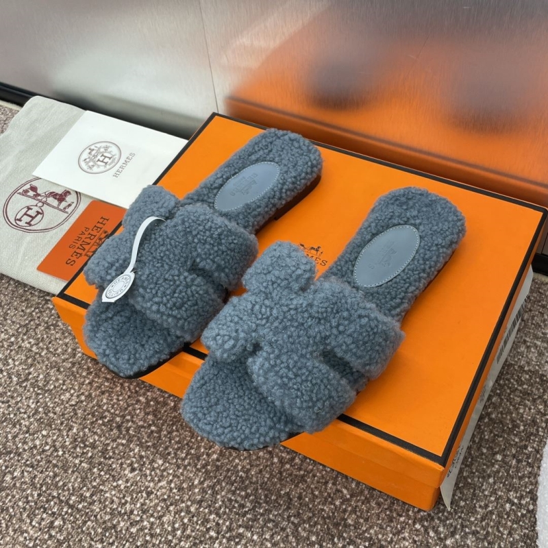 Hermes Slippers